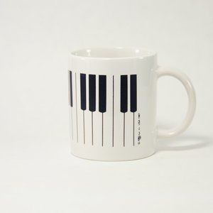 1987 Piano Mug by AIM